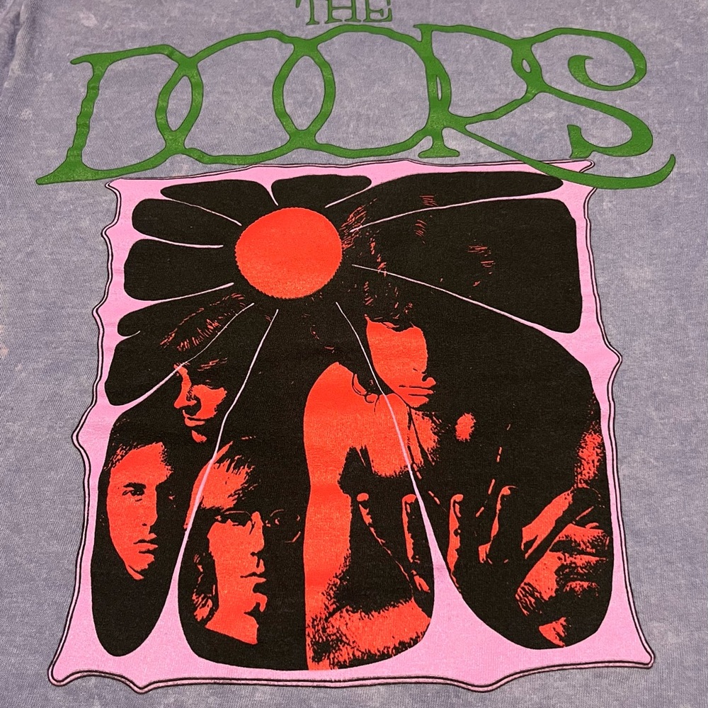Graphic T-Shirt - Iconic Doors Band - Women’s Small - Picture 5 of 6